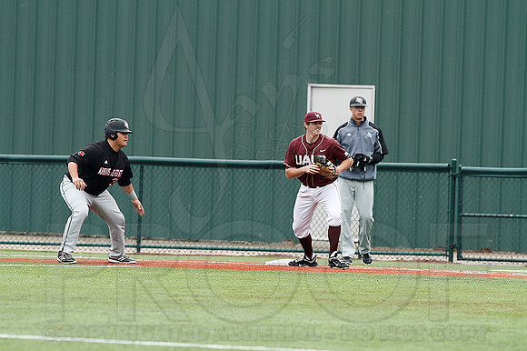 ASU @ UALR baseball 3-17-13 (© Justin Manning) JWM0328