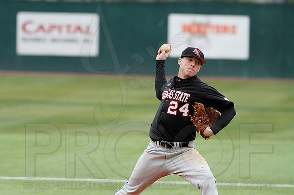 ASU @ UALR baseball 3-17-13 (© Justin Manning) JWM0159