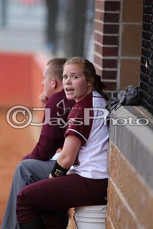 Cabot @ Benton Softball 3-10-2015 (©Justin Manning) JWM_0311