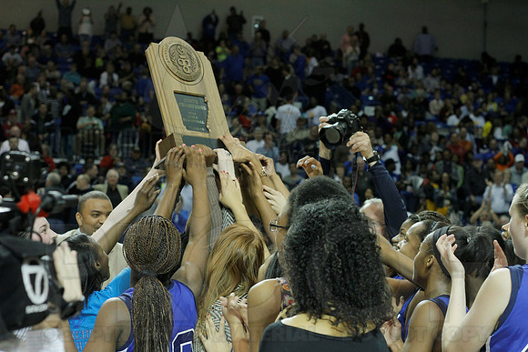 7A Girls State Finals-Fort Smith Northside vs. Conway 3-13-2014 (© Justin Manning) JWM_0317