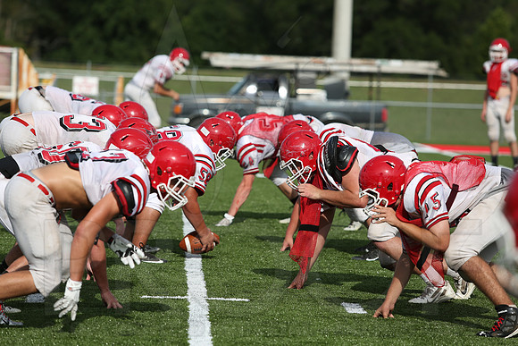Glen Rose Football Practice 9-2-2014 (©Justin Manning) JWM_204