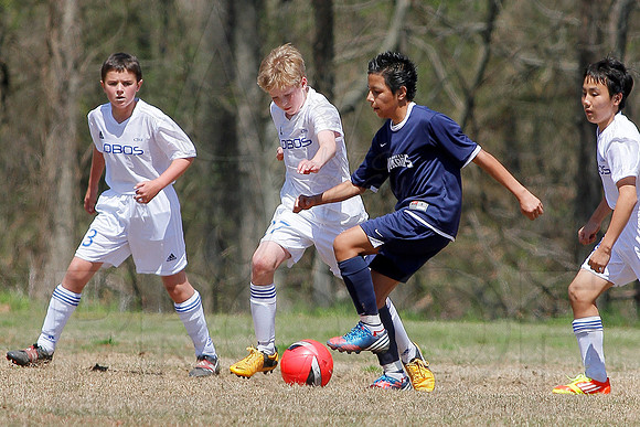 Burns Park Soccer 4-6-13(© Justin Manning) JWM0263
