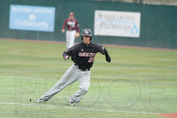ASU @ UALR baseball 3-17-13 (© Justin Manning) JWM0147