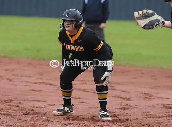Dequeen @ Malvern softball 3-18-22_JWM_0042