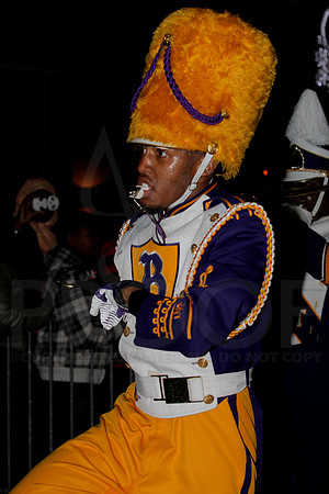 GoDaddy Bowl Mardi Gras Parade (©Justin Manning) JWM_0058