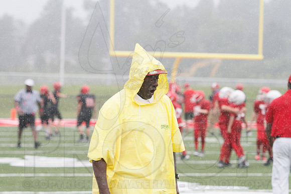 Mt. Pine @ Harmony Grove Peewee 10-5-13 (© Justin Manning) JWM0093