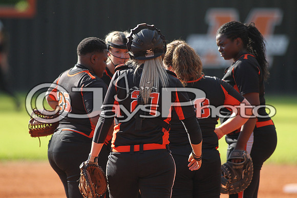 Arkadelphia @ Malvern softball_0317