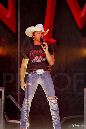 Justin Moore Concert 8-4-12(Justin Manning)032