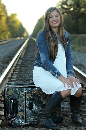 Bailey Hoak Senior Pictures 11-15-16_JWM_0004-2