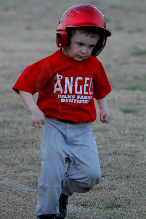 T-ball Angels vs Panthers 3-28-13 (© Justin Manning) JWM0072