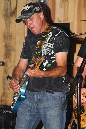 Midnight Hurricanes (Boogies) 8-2-2014 (©Justin Manning) JWM_144