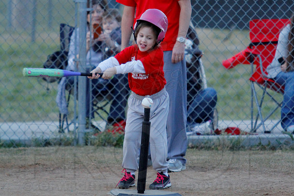 T-ball Angels vs Panthers 3-28-13 (© Justin Manning) JWM0078