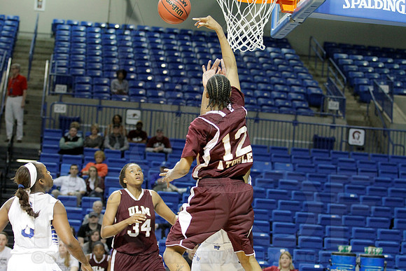 Middle Tennessee vs ULM  Women's 3-9-13 JWM0229 (©Justin Manning)