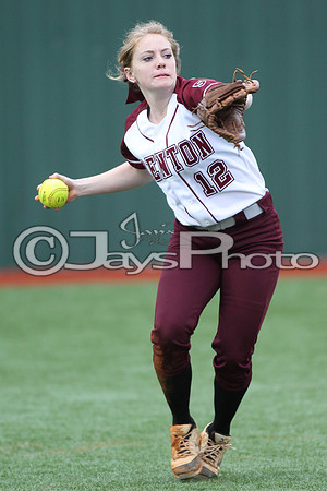 Cabot @ Benton Softball 3-10-2015 (©Justin Manning) JWM_0270