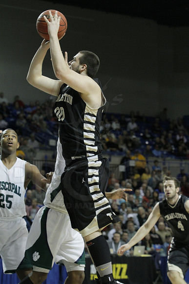 Episcopal Collegiate vs. Charleston 3A Boys State Finals 3-15-2014 (© Justin Manning) JWM_0045