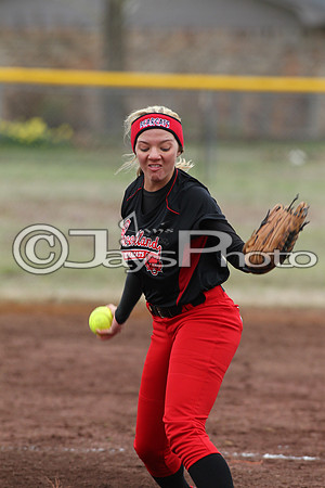 Bauxite vs. Brookland softball 3-28-2015 (©Justin Manning) JWM_0284