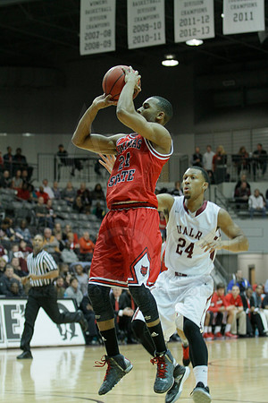 Arkansas State @ UALR Men's Basketball 3-1-2014 (© Justin Manning) JWM_0006