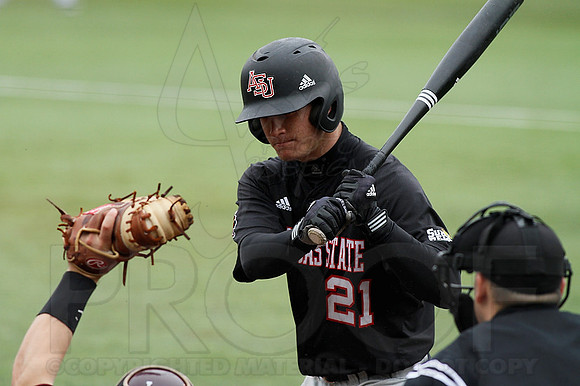 ASU @ UALR baseball 3-17-13 (© Justin Manning) JWM0137