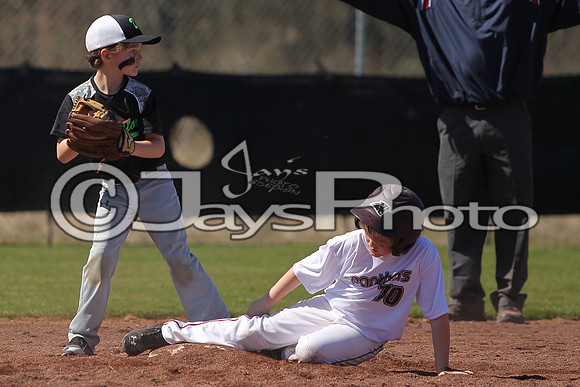 Benton Panthers vs. White Hall Dominators 2-27-16 JWM_0256