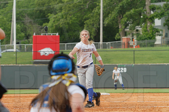 6A State Softball Finals Sheridan vs. Benton 5-23-2014 (© Justin Manning) JWM_0321