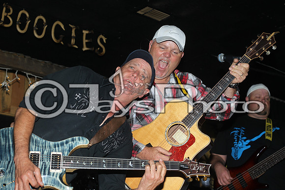 Midnight Hurricanes (Boogies)_0088
