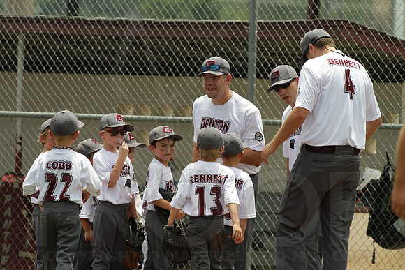 Benton vs. Sylvan Hills 5-6 year old All Stars 7-11-2014 (©Justin Manning) JWM_174