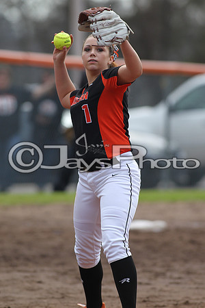 Glen Rose @ Malvern Softball 3-16-2015 (©Justin Manning) JWM_319