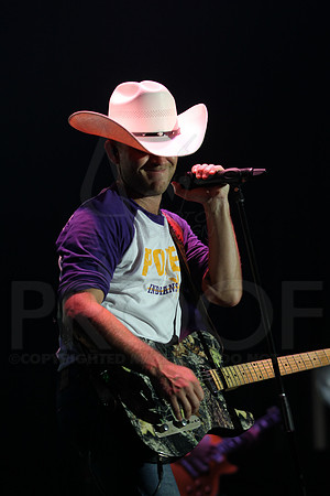 Justin Moore concert 8-15-16_JWM_0793