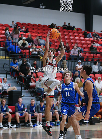 Bismarck @ Cutter Morning Star Senior Boys 11-22-21_JWM_0111