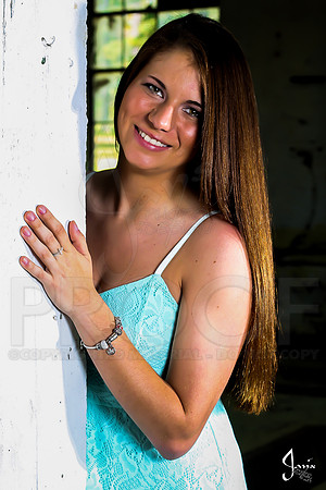Collin & Makayla Senior pics 4-14-13 (© Justin Manning) JWM0148-2