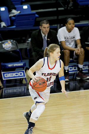 Florida Atlantic vs. UL-Monroe Women's JWM0054 (©Justin Manning)