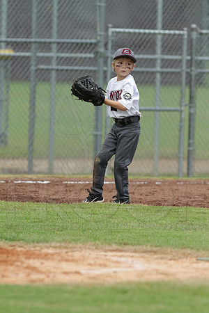 Benton vs. Sylvan Hills 5-6 year old All Stars 7-11-2014 (©Justin Manning) JWM_039