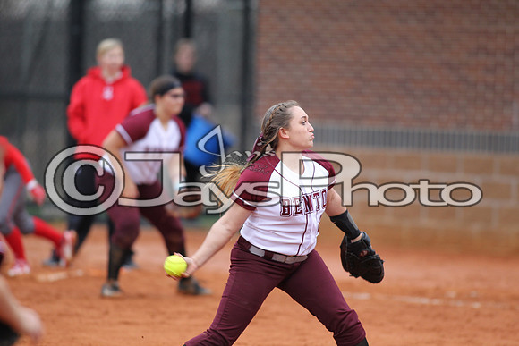 Cabot @ Benton Softball 3-10-2015 (©Justin Manning) JWM_0251