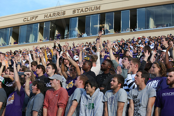 Southern Nazarene @ OBU 9-13-2014 (©Justin Manning) JWM_298