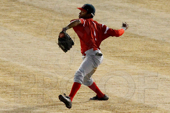 Miss Valley State @ Arkansas Baseball 3-27-13 (© Justin Manning) JWM0451
