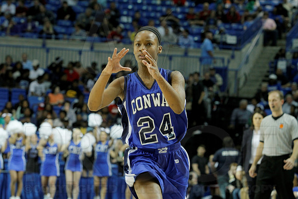 7A Girls State Finals-Fort Smith Northside vs. Conway 3-13-2014 (© Justin Manning) JWM_0234
