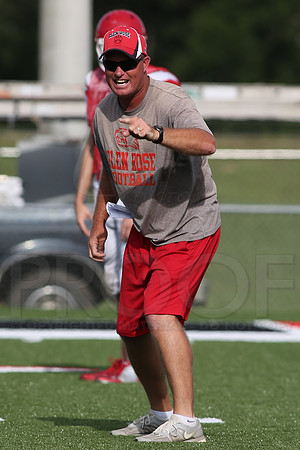 Glen Rose Football Practice 9-2-2014 (©Justin Manning) JWM_218