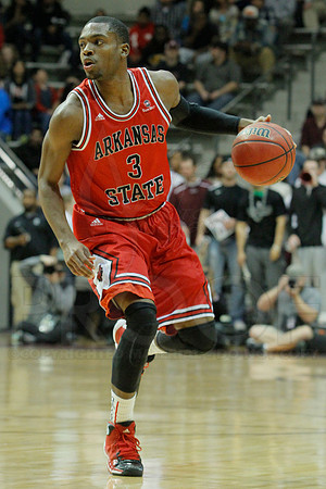 Arkansas State @ UALR Men's Basketball 3-1-2014 (© Justin Manning) JWM_0185
