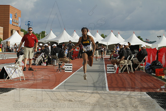 NCAA West Track and Field Preliminaries 5-30-2014 (© Justin Manning) JWM_0103