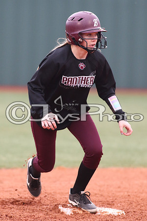 Vilonia @ Benton softball 3-3-2015 (©Justin Manning) JWM_030