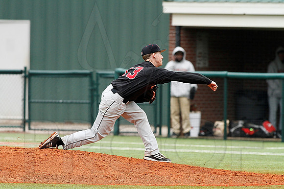 ASU @ UALR baseball 3-17-13 (© Justin Manning) JWM0361