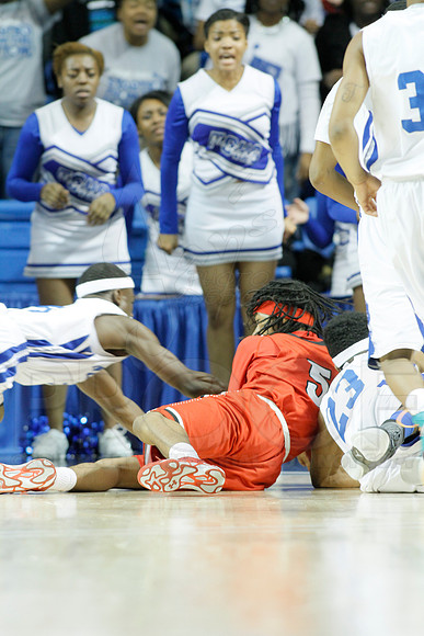 5A Boys State Finals-Forrest City vs. Jacksonville 3-14-2014 (© Justin Manning) JWM_0053