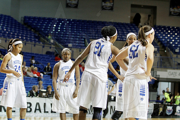 Middle Tennessee vs ULM  Women's 3-9-13 JWM0125 (©Justin Manning)