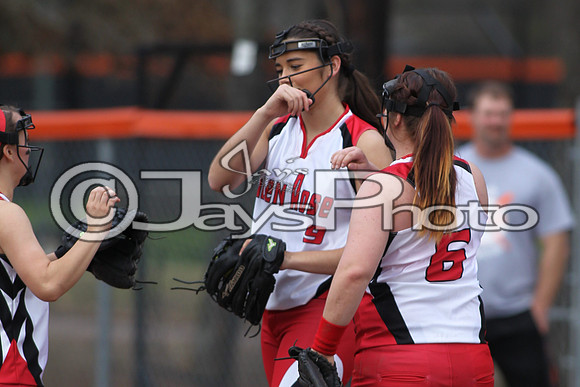 Glen Rose @ Malvern Softball 3-16-2015 (©Justin Manning) JWM_072