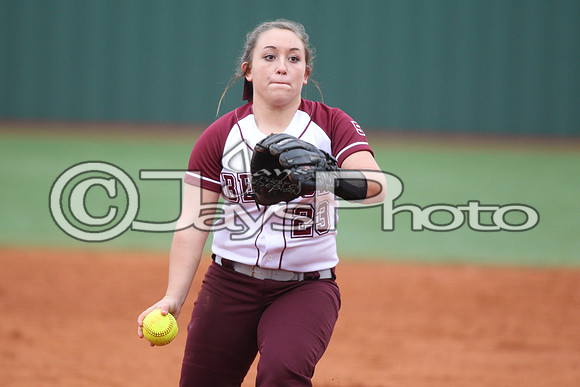 Cabot @ Benton Softball 3-10-2015 (©Justin Manning) JWM_0390