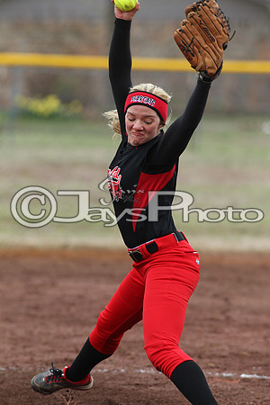 Bauxite vs. Brookland softball 3-28-2015 (©Justin Manning) JWM_0283