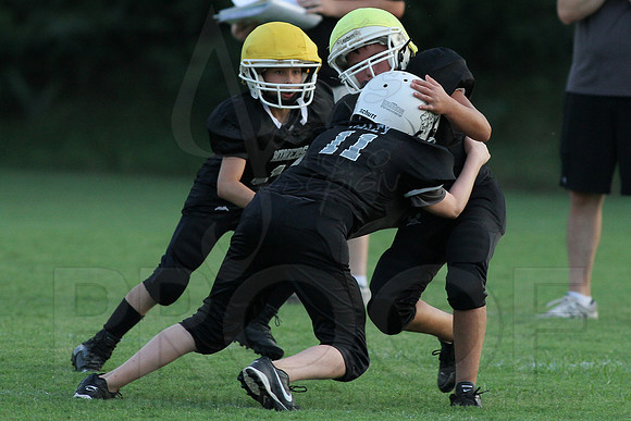 Bauxite Black-Gray games 4th, 5th, 6th, Junior high, Senior high scrimmage 8-22-13 (© Justin Manning) JWM0189