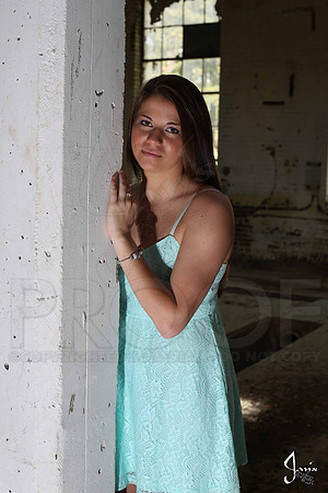 Collin & Makayla Senior pics 4-14-13 (© Justin Manning) JWM0159
