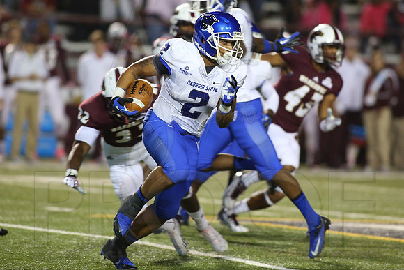 Georgia State @ ULM 10-26-13 (©Justin Manning) JWM_0393