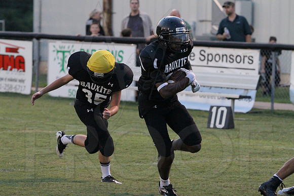Bauxite Black-Gray games 4th, 5th, 6th, Junior high, Senior high scrimmage 8-22-13 (© Justin Manning) JWM0238
